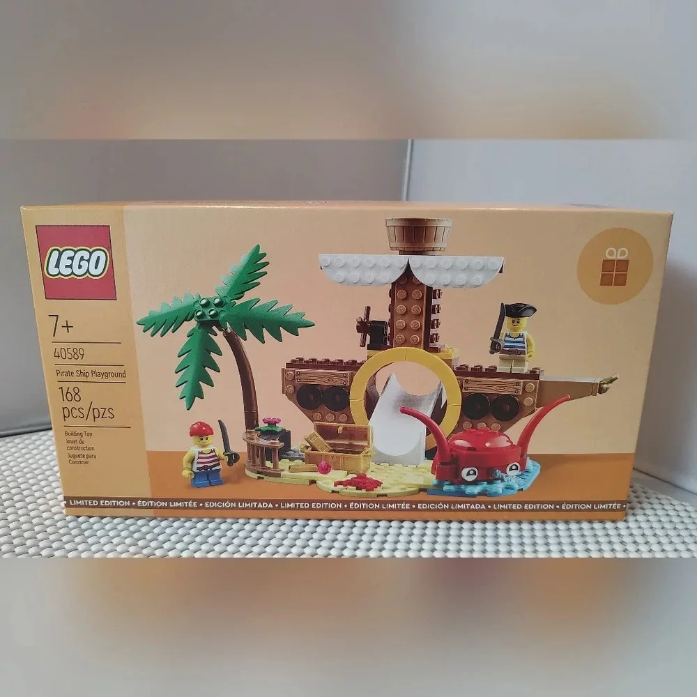 Lego 40589 Pirate Ship Playground Limited Edition